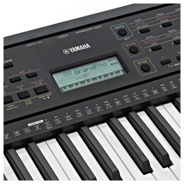 YAMAHA PSR E273